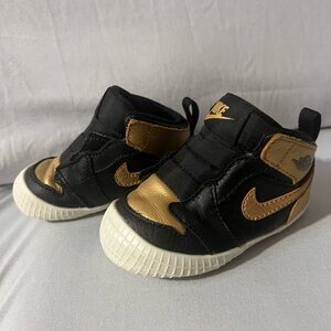 Nike Baby Black and Gold Walker Shoes